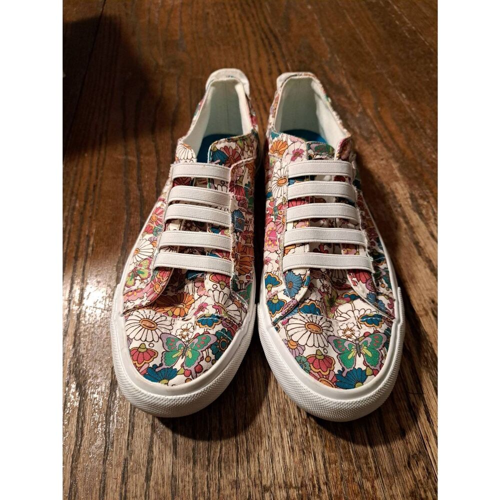 New Blowfish Malibu Slip-On Floral Butterfly Canvas Shoes Size 9 Sneakers Casual - Picture 3 of 6